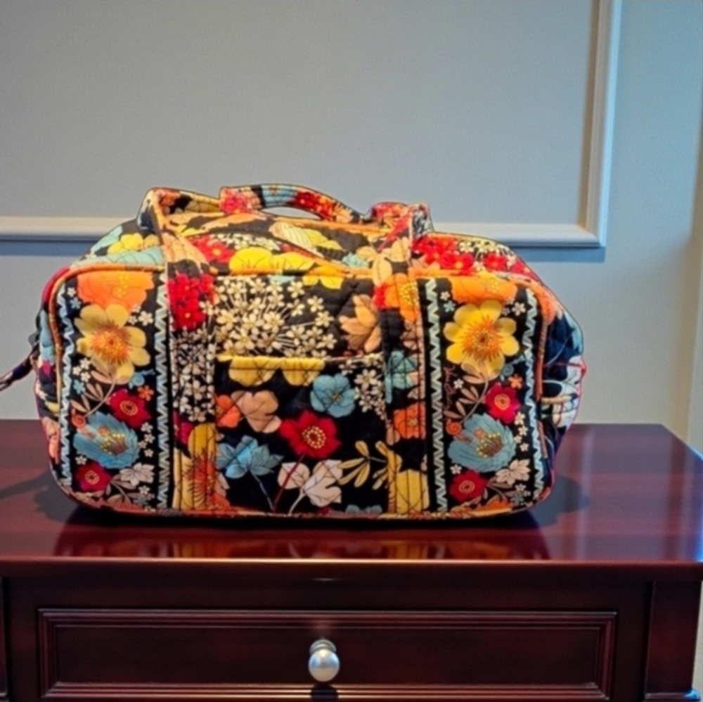 Vera Bradley 4 Pc Bundle🛍 - Picture 6 of 6